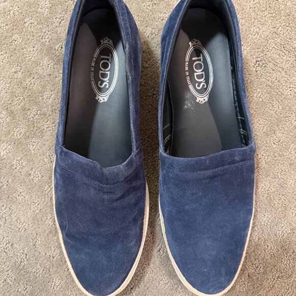 Tod's Blue Loafers Slip-On Style with Minimalist Design - Picture 8 of 9